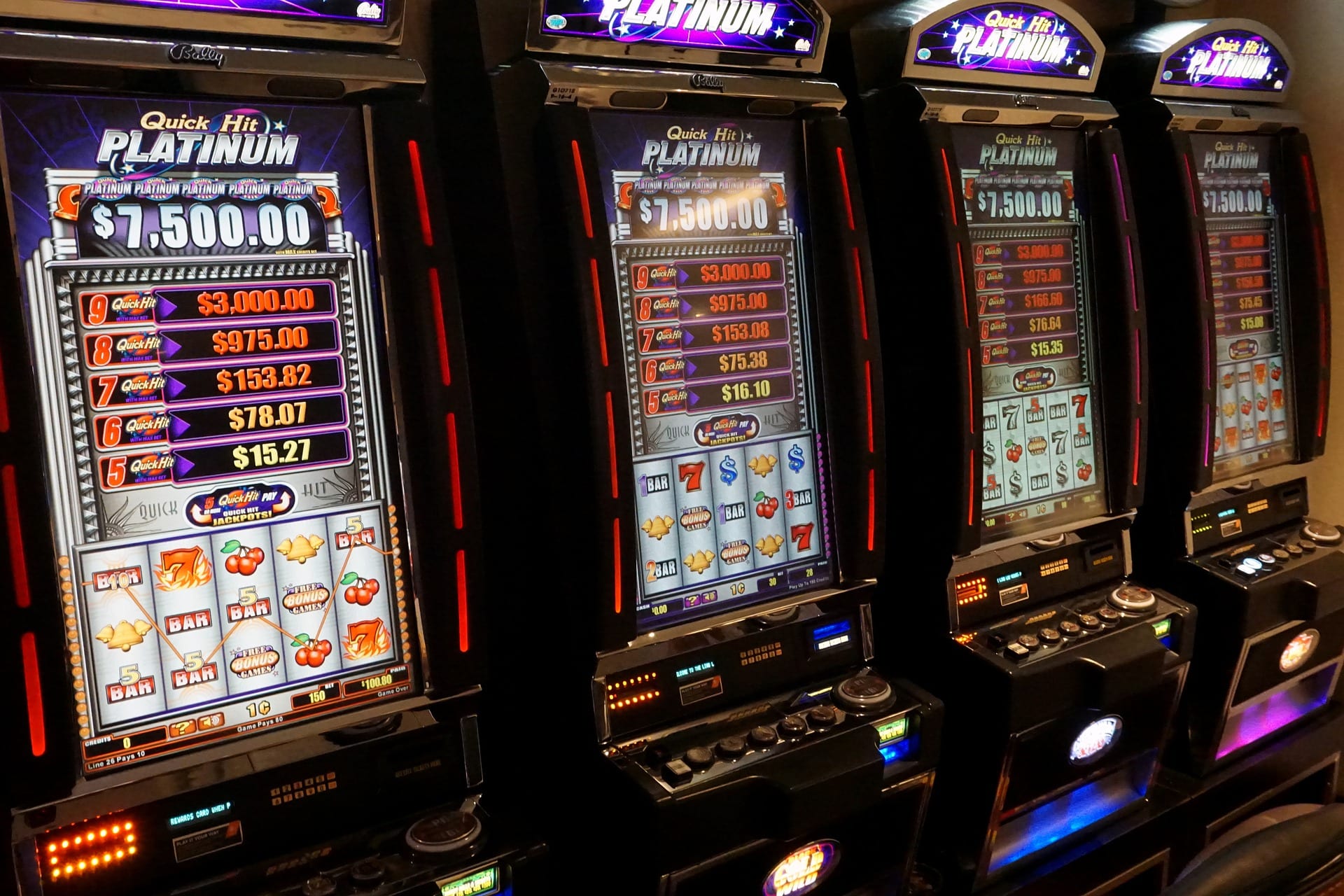 I vantaggi di giocare nei casinò online rispetto alle strutture fisiche in Svizzera